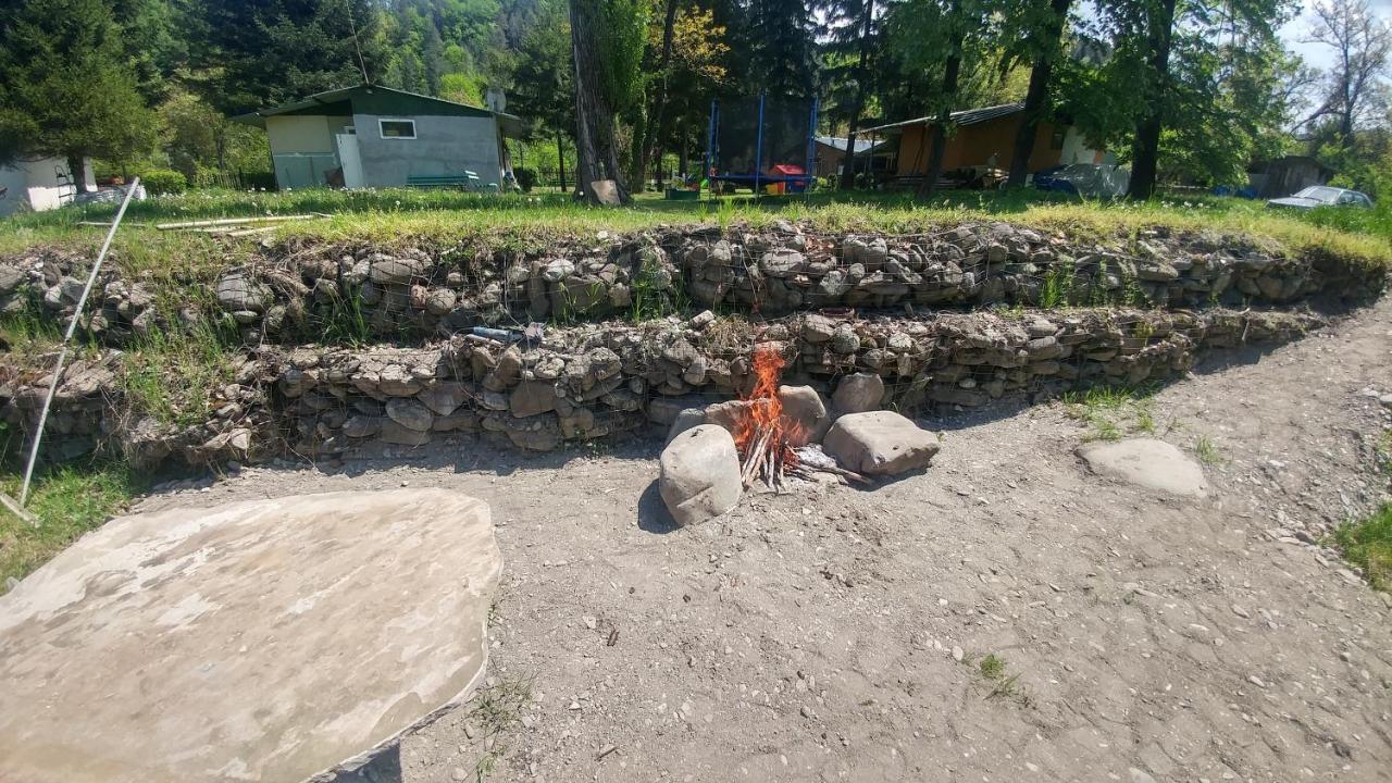 Къща За Гости Дъга Cserni Oszam Kültér fotó