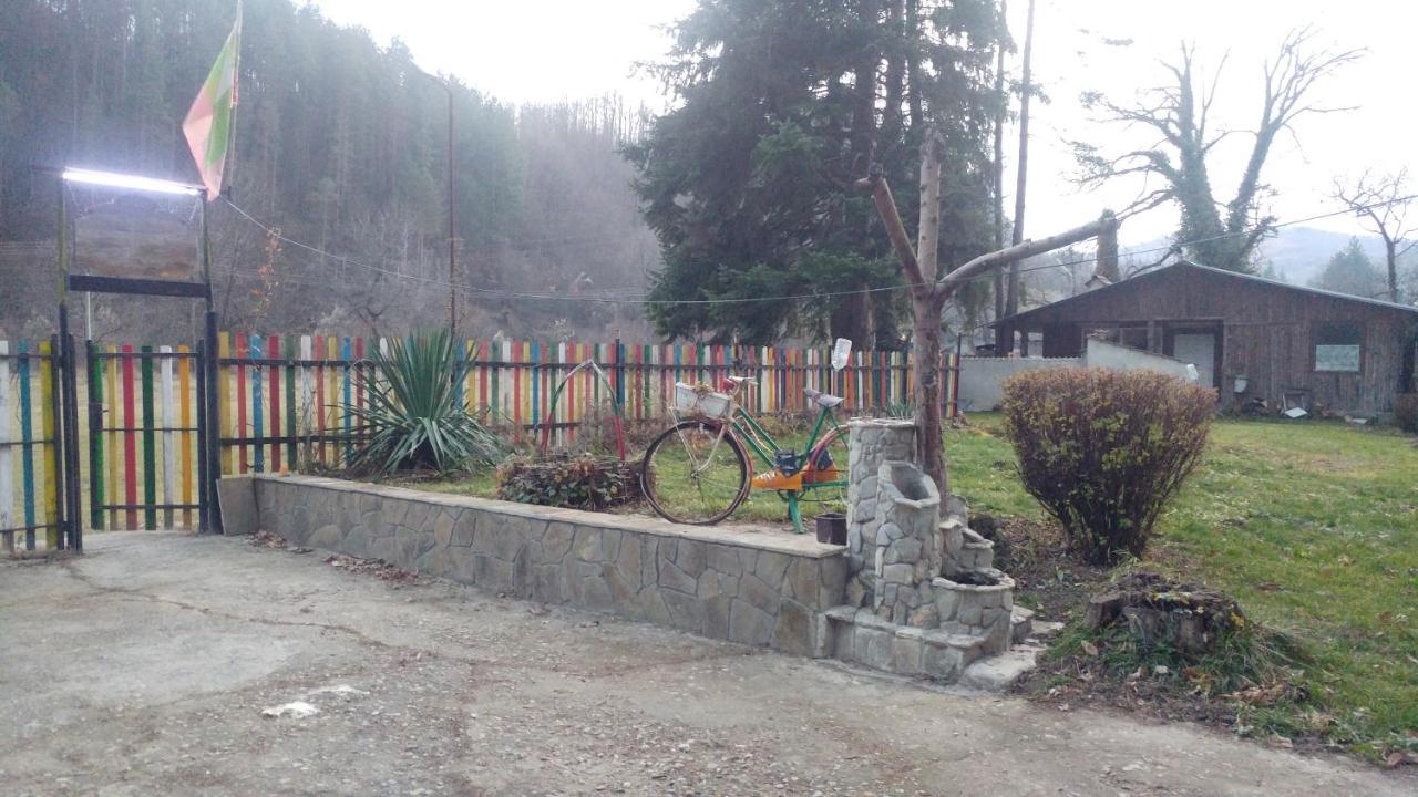 Къща За Гости Дъга Cserni Oszam Kültér fotó